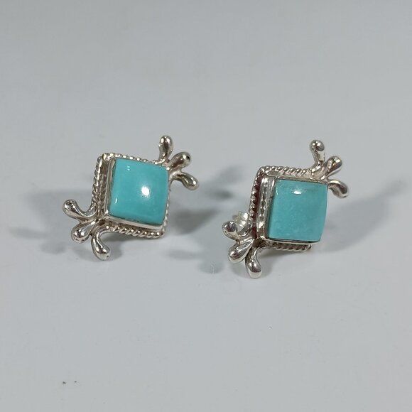 Native America Navajo Sterling Silver Turquoise Post Earring's By Louise Joe - Picture 2 of 7